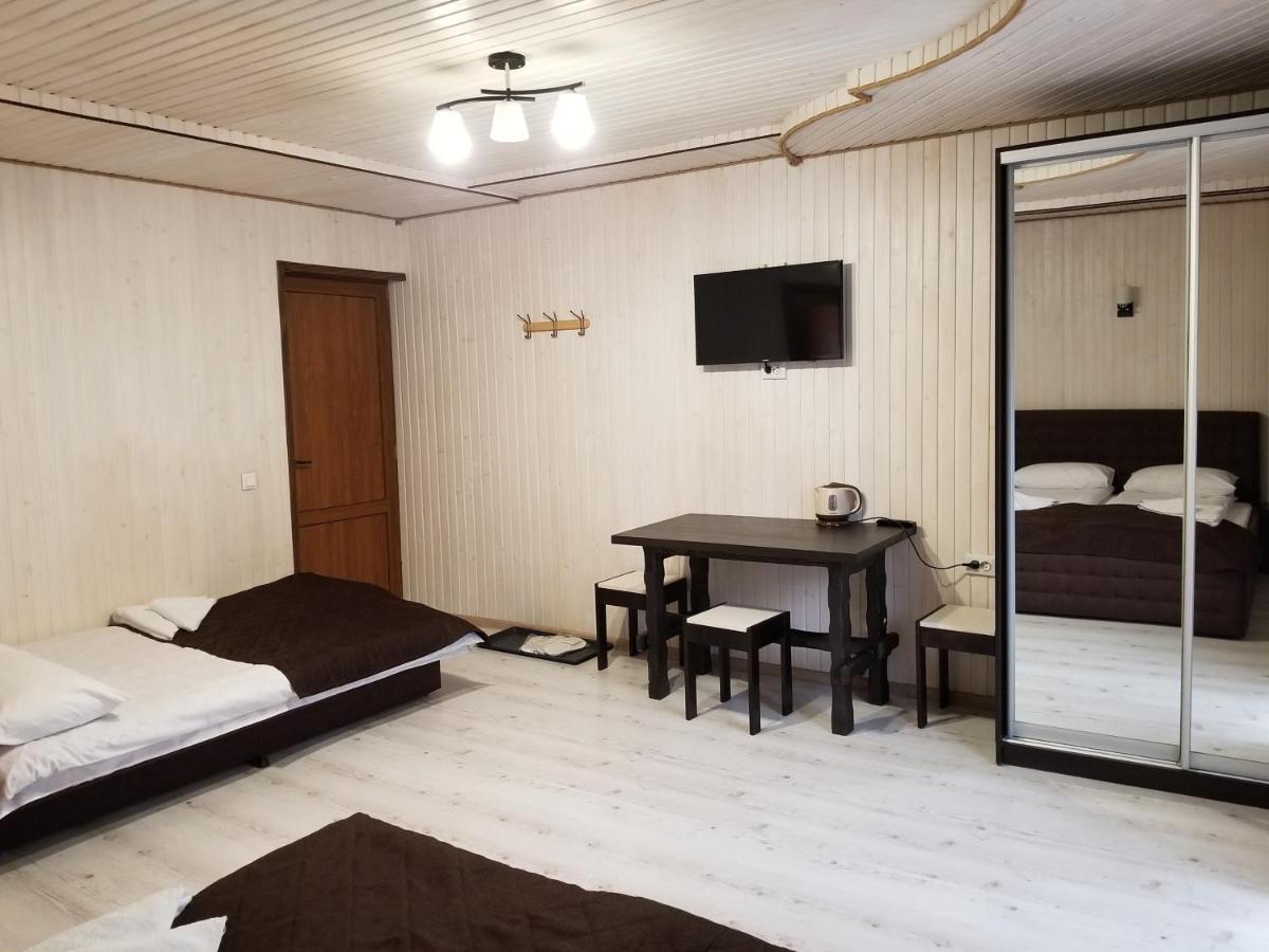 Guest House Mountain Буковел Екстериор снимка